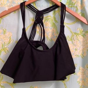 Xhilaration D/DD black top, so pretty